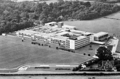 Aerial view of Standard Telecommunication Laboratories (STL) in 1965